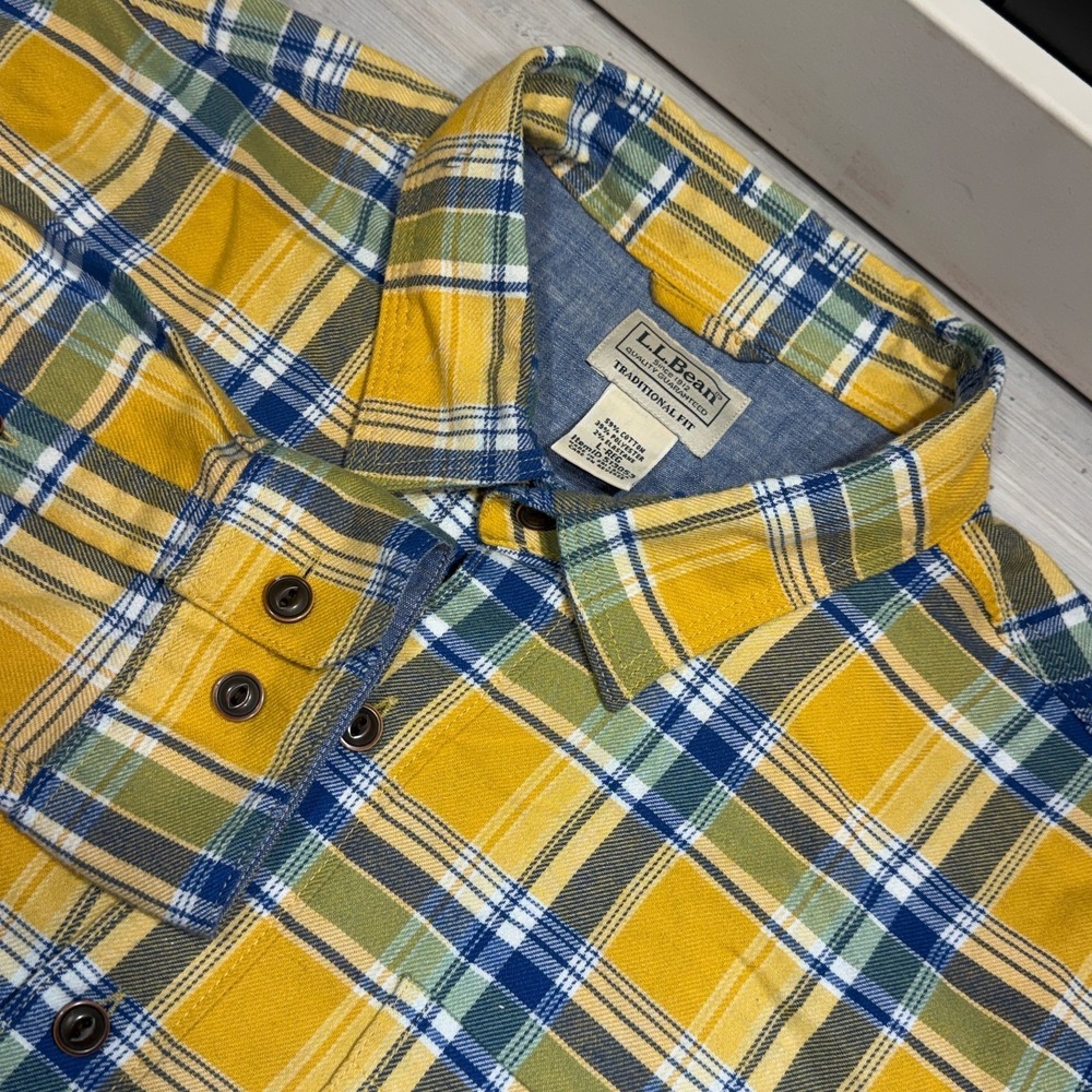 LL Bean Traditional Fit Button Up Flannel Shirt Men's L Long Sleeve Plaid Yellow